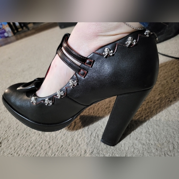 NWT Y2K GOTHIC MARY JANE SKULL HEELS Sz 10 - Picture 3 of 10